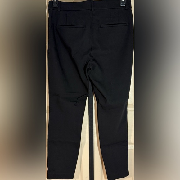 LOFT Curvy Skinny Pants - Picture 2 of 4